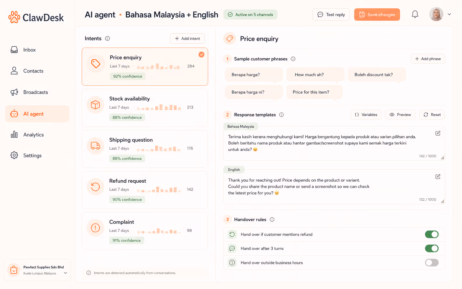 ClawDesk: Conversation summary handed to a human agent for a refund case